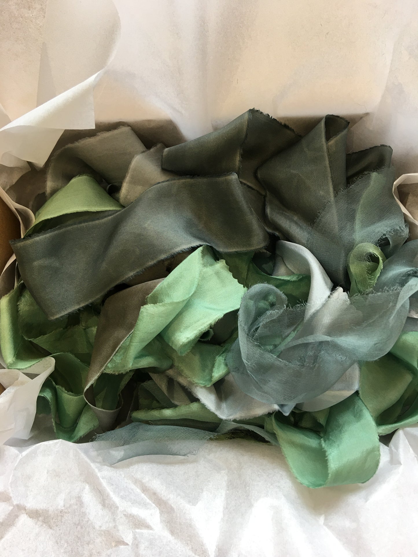 The botanicals silk snippet treasure box
